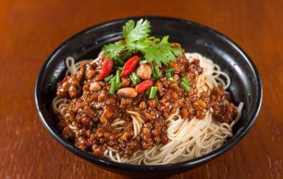 雜醬面培訓哪個好？從配料到烹飪