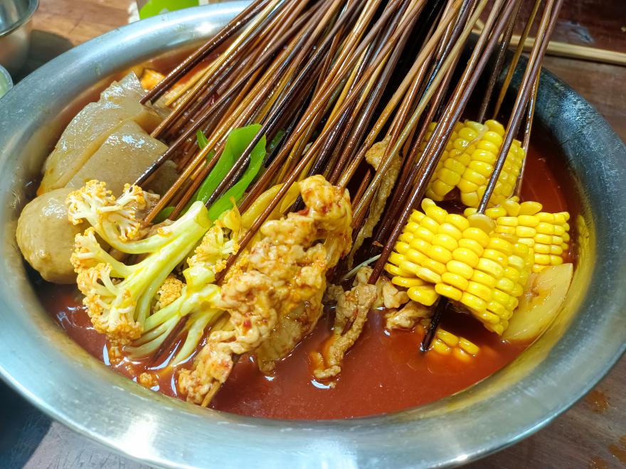 成都串串香培訓學校,成都哪里可以學串串香技術?